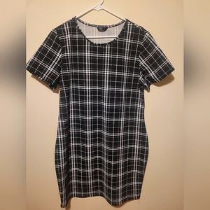 SOLD Womens Dress Shein